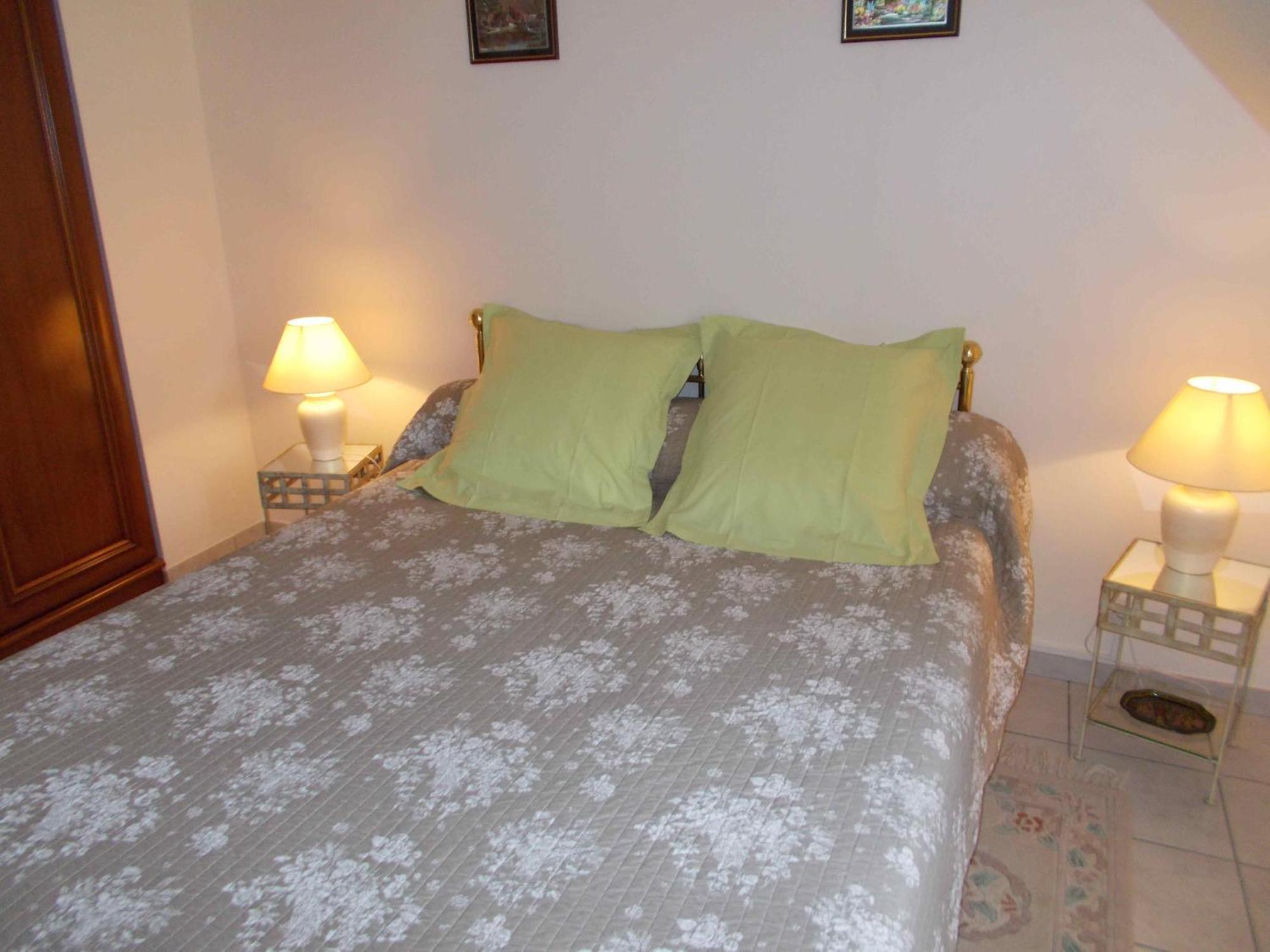 Bed and Breakfast La Bourgade Estreelles Номер фото